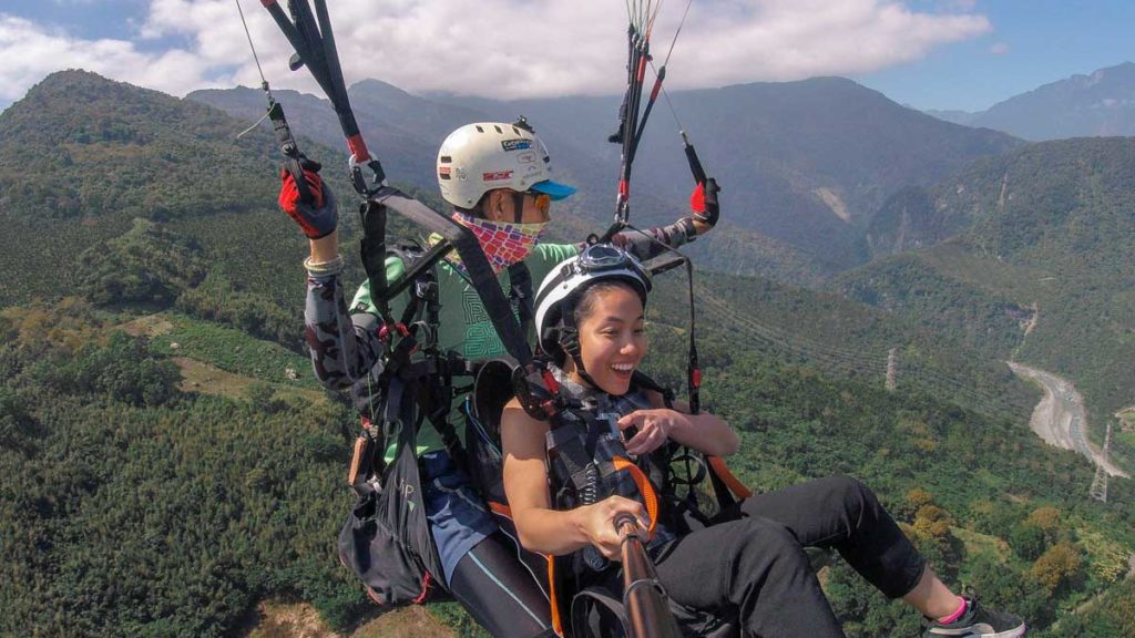 Things to do in Taiwan - Paragliding in Hualien